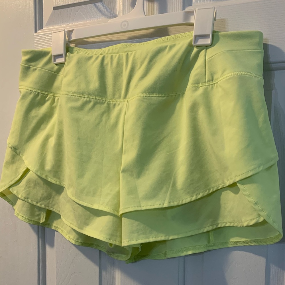 Calia Petal Hem Athletic Shorts size L